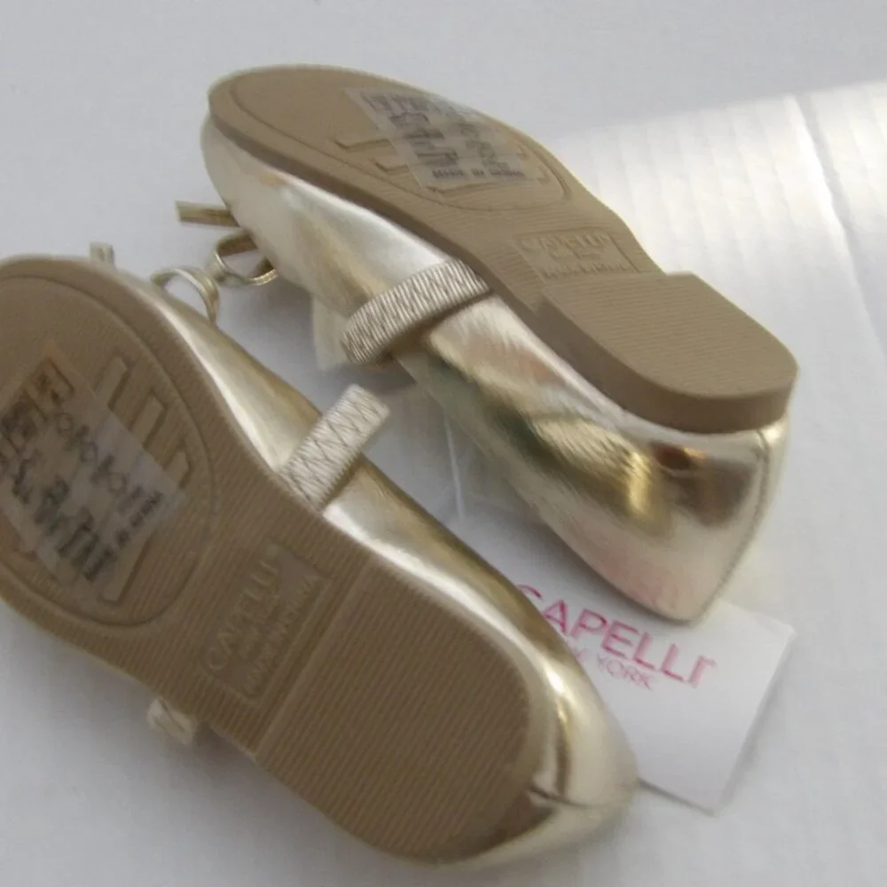 Toddler Girls Capelli Goldtone Mary Jane Style Dress Shoes w/bows, Size 5